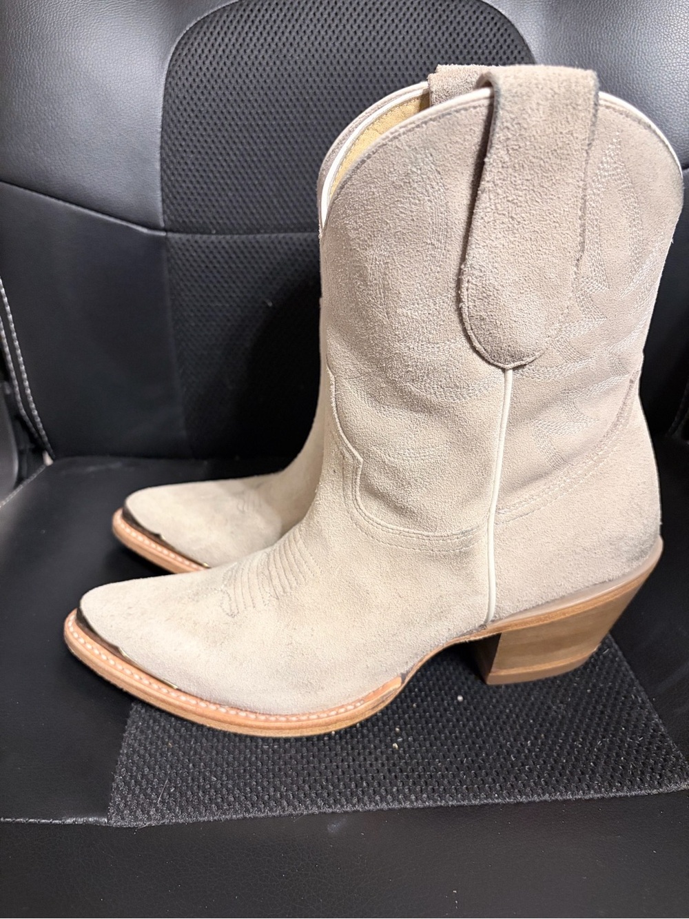 Idyllwind Miranda Lambert Leather Cowboy Boots - Picture 2 of 5
